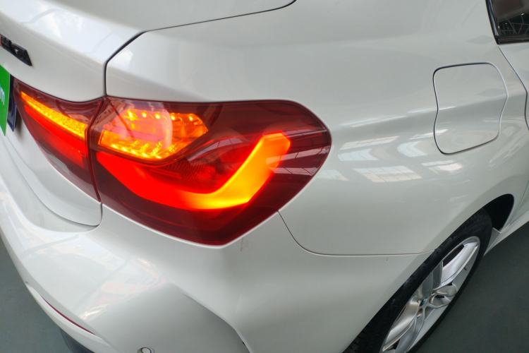 Used BMW 1 Series 2023 120i M Sport Night Edition Exterior 3