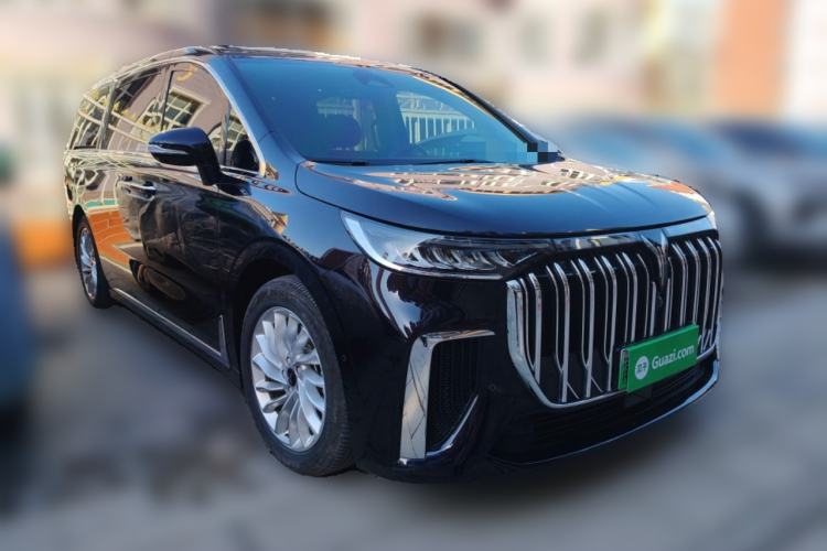 Used VOYAH Dream 2024 PHEV Extended-Range Premium Edition Front Right 45 Deg