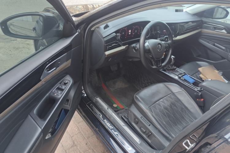 Used Volkswagen Passat 2019 330TSI Luxury Edition China V Standard