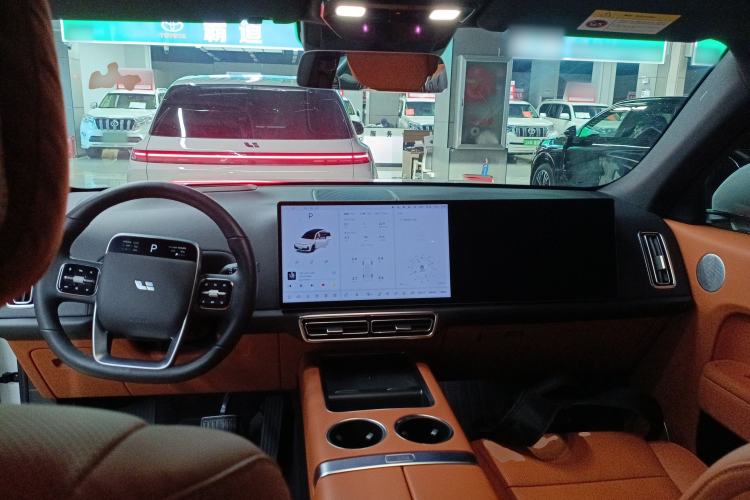 Used Li Auto L7 2023 Pro Model
