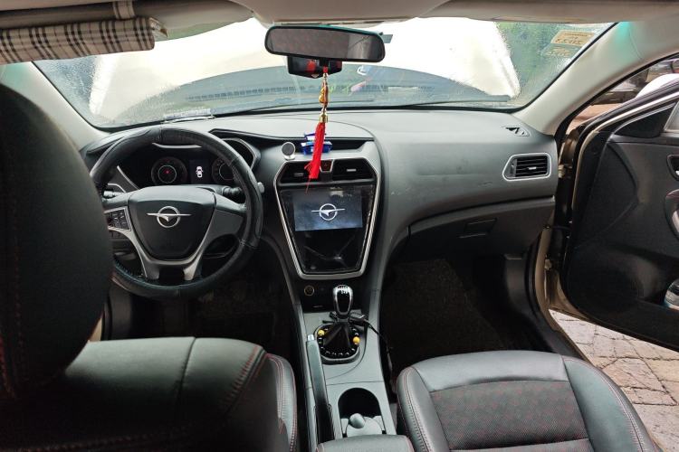 Used Haima Fumei 2017 1.6L Manual Luxury Model Headliner