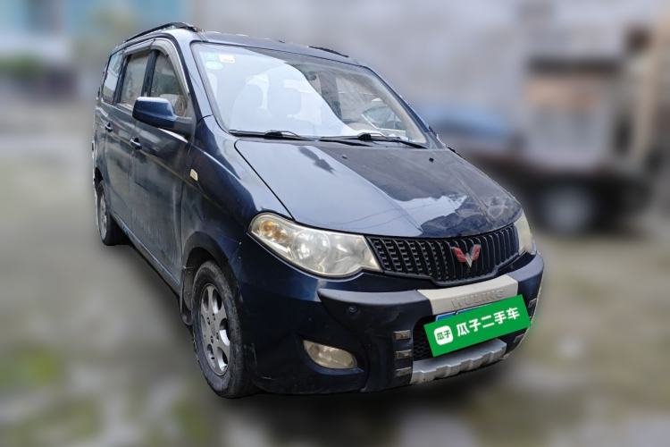 Used Wuling Hongguang 2010 1.4L Standard Version Front Right 45 Deg