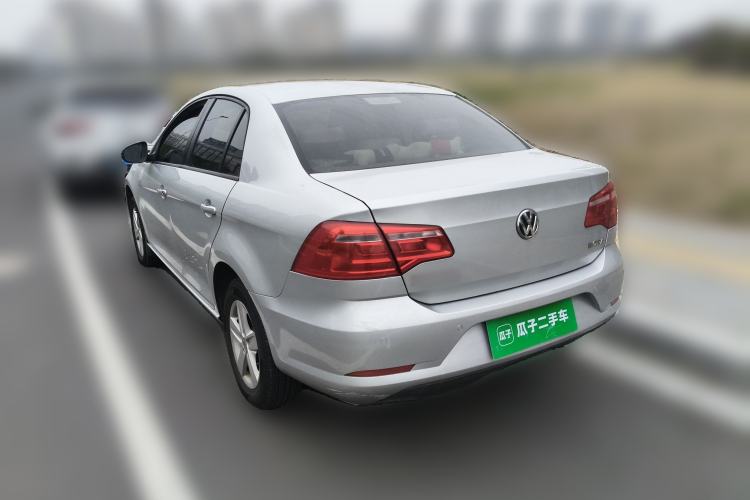 Used Volkswagen Bora 2013 1.6L Manual Fashion Edition
