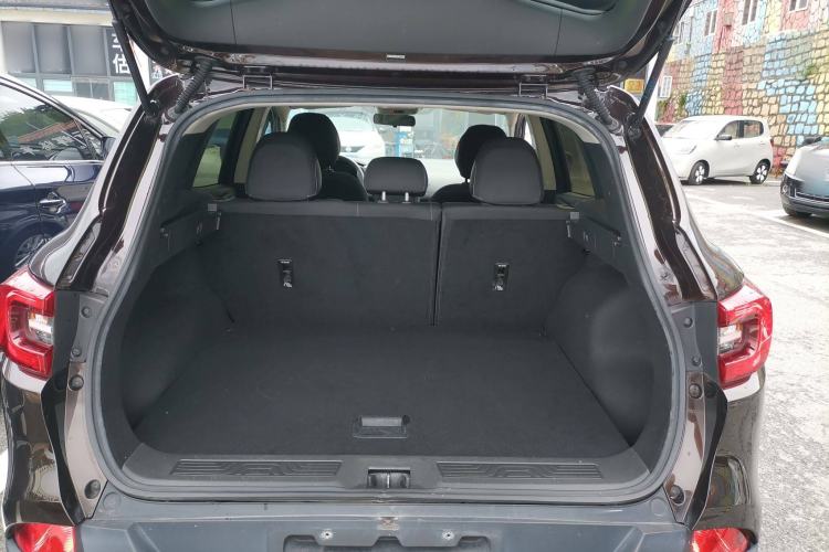 Used Renault Kadjar 2017 2.0L Two-Wheel Drive Fashion Edition