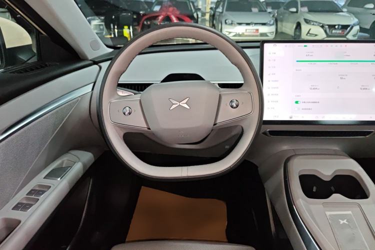 Used XPeng MONA M03 2024 620 with Ultra-Long Range
