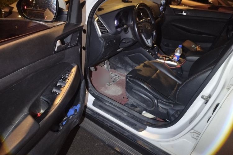 Used Hyundai Tucson 2015 1.6T Dual-Clutch Two-Wheel-Drive Smart Model Driver Seat