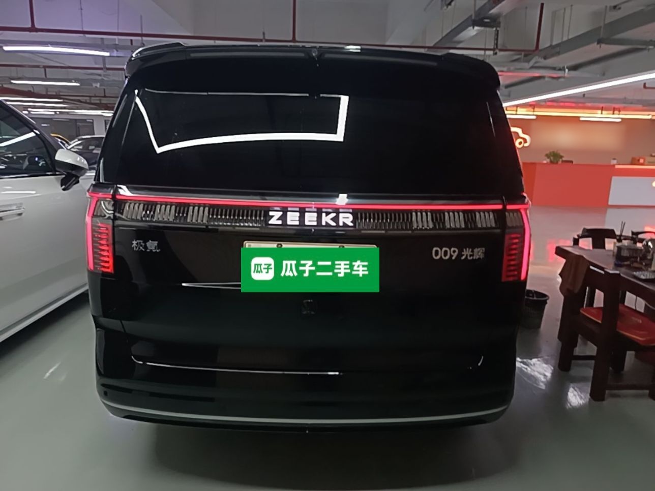 Zeekr 009 2024 GAC Trumpchi — снимка 5