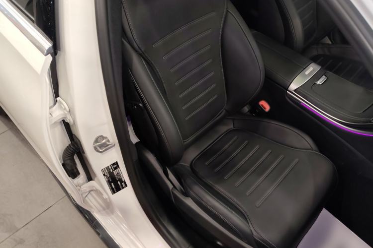 Used Mercedes-Benz C-Class 2023 Restyled C 260 L Sport Edition Right Front Seat