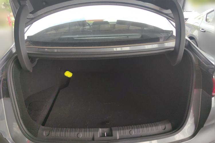 Used BYD Qin L 2024 DM-i 120KM Excellence Model
