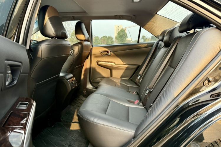 Used Toyota Camry 2016 2.0G 10th Anniversary Leading Edition