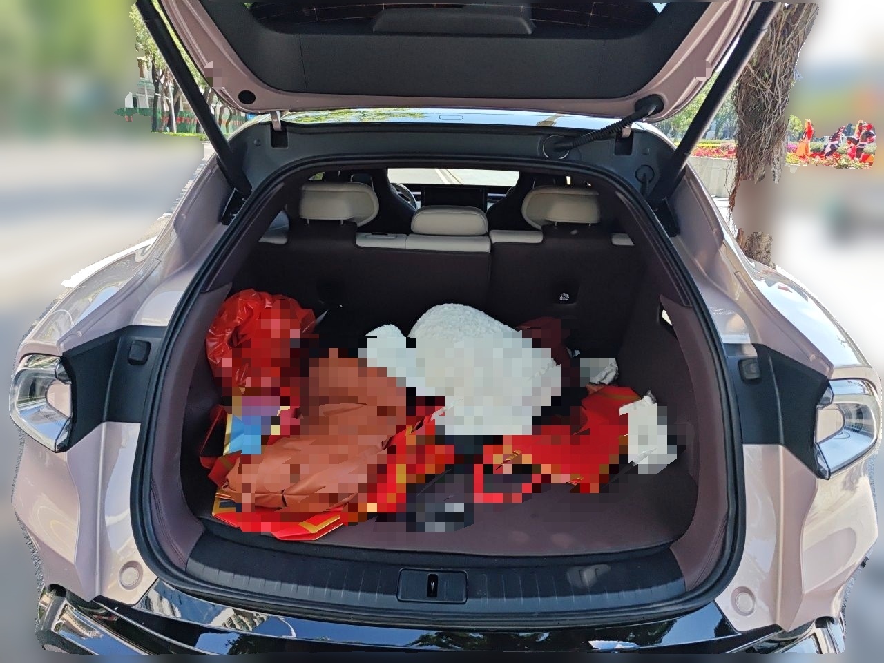 Xiaomi Auto YU7 2025 Ultra-Long Range Rear-Wheel Drive Version — снимка 19