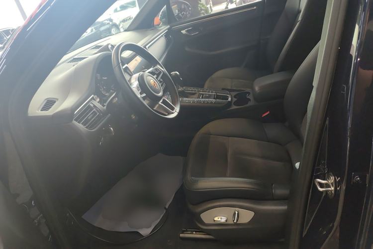 Used Porsche Macan 2018 Macan 2.0T