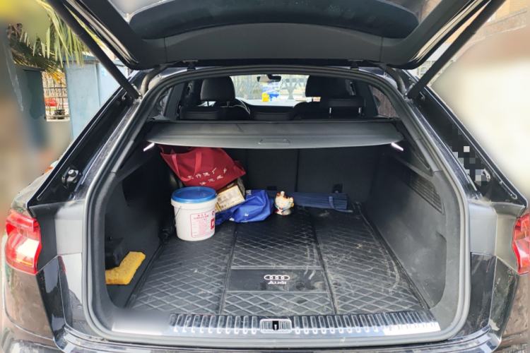 Used Audi Q8 2019 55 TFSI Prestige Dynamic Edition Trunk