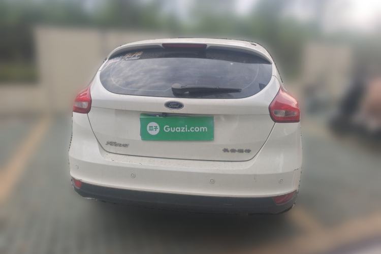 Used Ford Focus 2015 Hatchback 1.6L Automatic Fashion Edition
