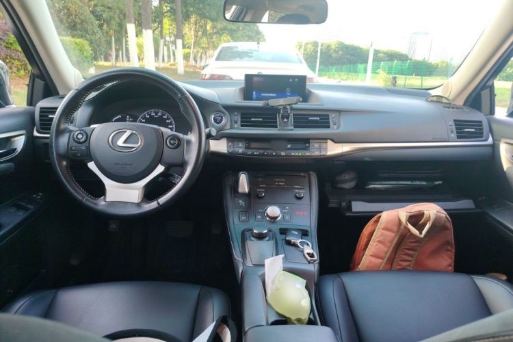 Used Lexus CT 2017 CT200h Comfort Edition Monochrome China V Standard