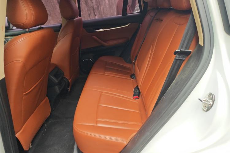 Used Hanteng X7 2016 1.5T Manual Comfort Model
