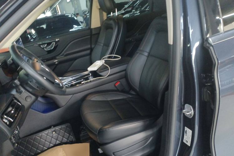 Used Lincoln Aviator 2021 3.0T V6 Four-Wheel Drive Luxury Edition