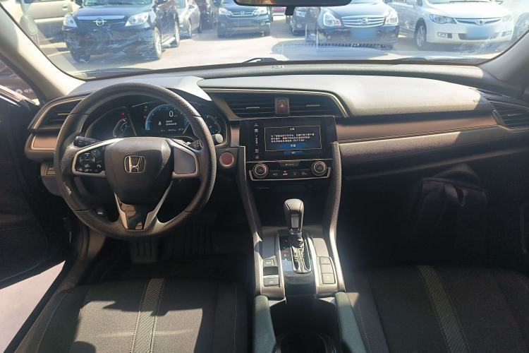 Used Honda Civic 2016 220TURBO CVT Luxury Edition