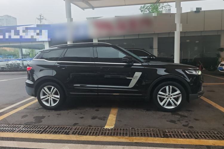 Used Zotye T700 2017 1.8T Dual-Clutch Prestige Model
