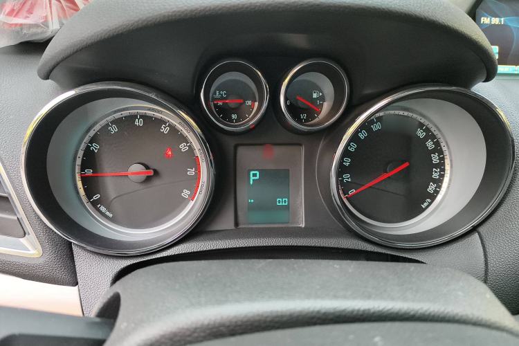 Used Buick Encore 2014 1.4T Automatic Two-Wheel Drive Urban Leading Model
