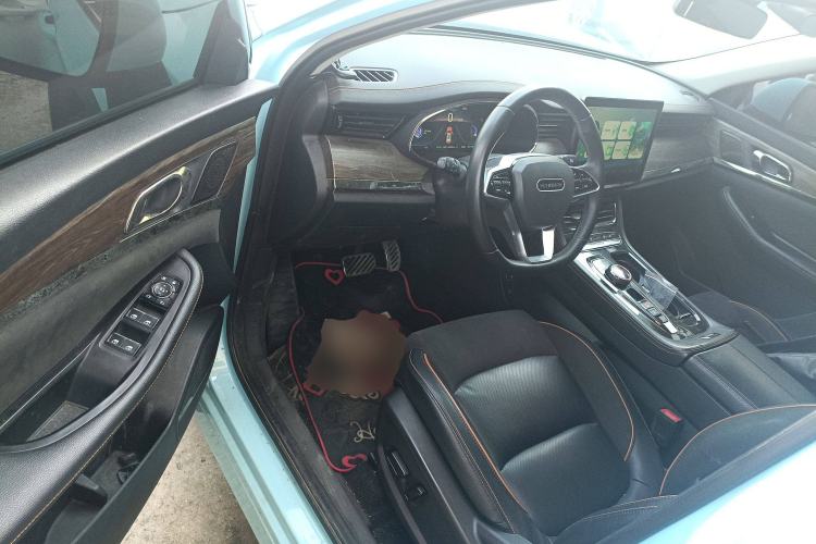 Used Skyworth HT-i 2022 1.5L PHEV 205KM Smart & Value Plus Version
