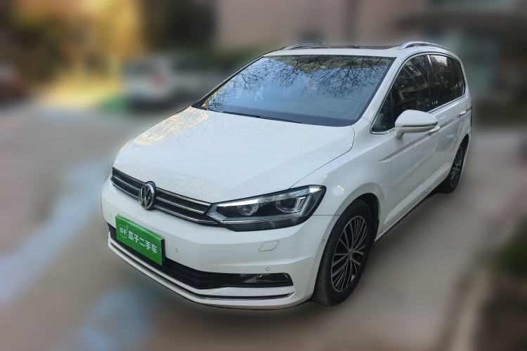 Used Volkswagen Touran 2018 Volkswagen Touran L 280TSI DSG Luxury Edition 7 Seats