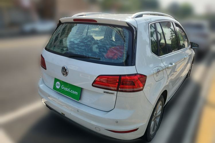 Used Volkswagen Golf Sportsvan 2018 230TSI Automatic Trend Edition Rear Right 45 Deg