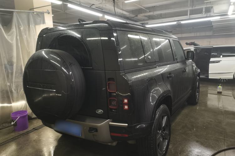 Used Land Rover Defender 2024 110 3.0T P400 X-DYNAMIC HSE Rear Right 45 Deg