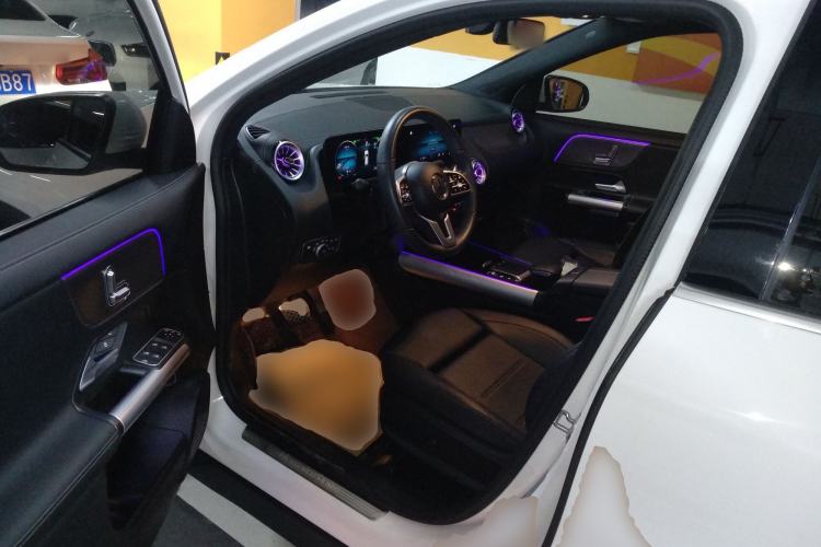 Used Mercedes-Benz GLA 2023 GLA 220 Driver Seat