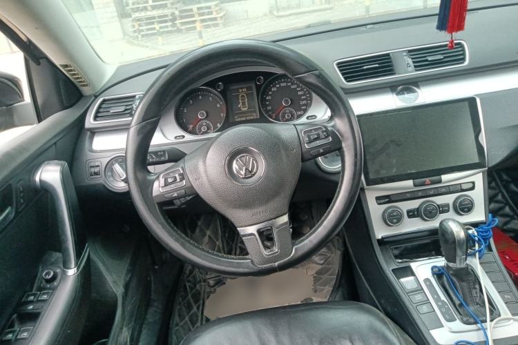 Used Volkswagen Magotan 2015 1.8TSI Advanced Model Steering Wheel