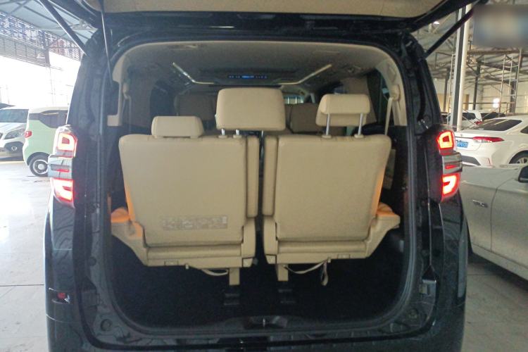 Used Toyota Vellfire 2021 Crown Dual-Engine 2.5L HV Prestige Edition
