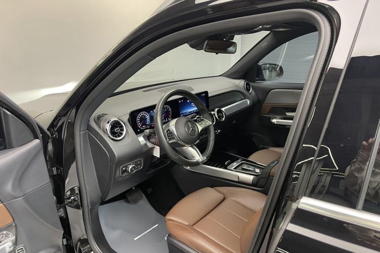 Used Mercedes-Benz GLB 2024-Year Restyled GLB 200 Dynamic Edition