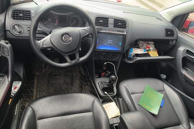 Used Volkswagen Polo 2016 1.4L Manual Fashion Model