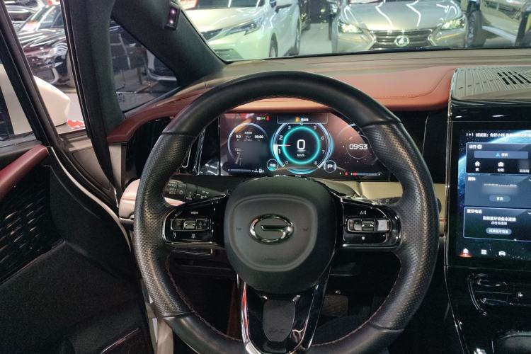 Used GAC Trumpchi M8 2023 Zongshi Series 400T Flagship Edition Center Console