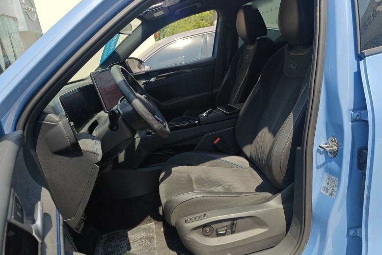 Used Volkswagen Tiguan L 2024 PRO 380TSI Four-Wheel Drive R-Line Prestige Edition Left Front Seat