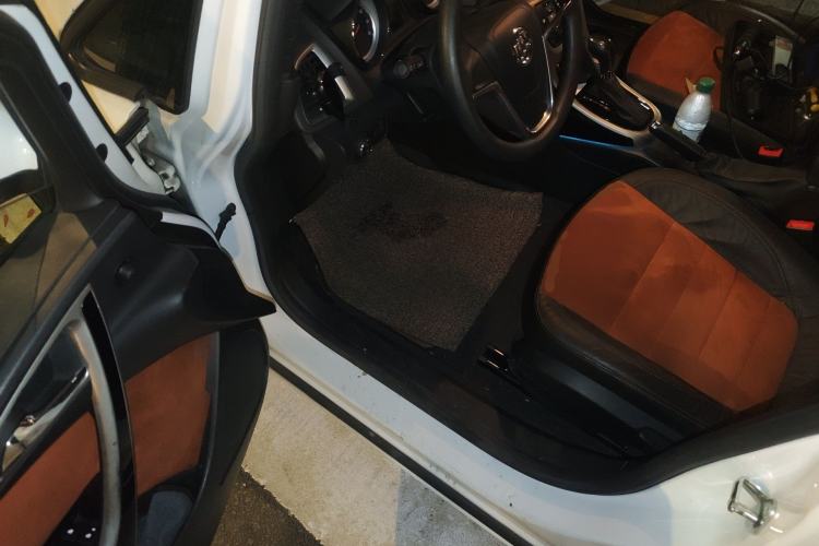 Used Buick GT 2014 XT 1.6T Automatic Fashion Sport Edition