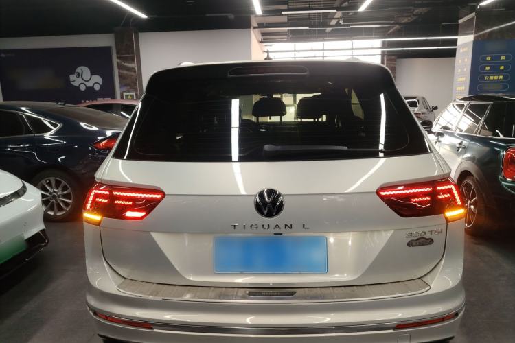 Used Volkswagen Tiguan L 2021 330TSI Automatic Two-Wheel Drive R-Line Flagship Edition
