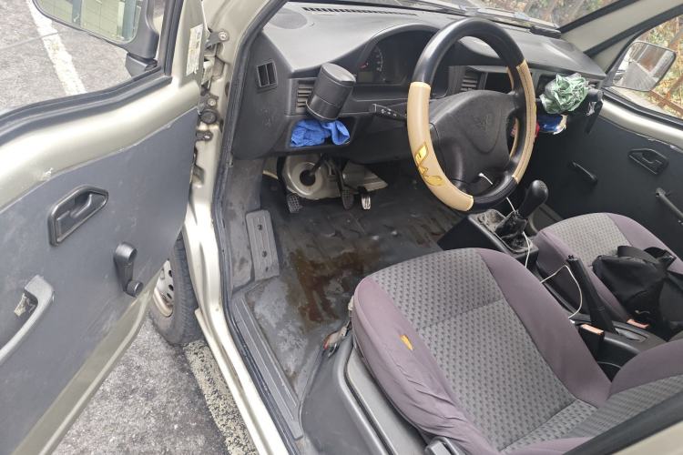 Used Wuling Zhiguang 2013 1.0L Practical Version