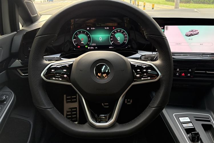 Used Volkswagen Golf 2023 280TSI DSG R-Line Lite