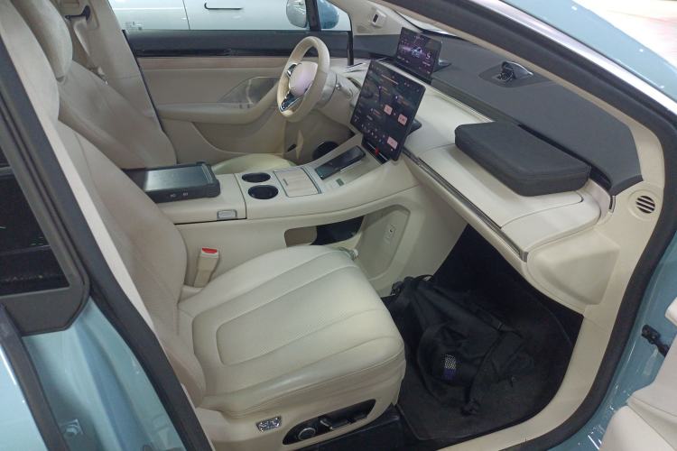 Used Hima Luxeed R7 2025 Range-Extended Version 251 km Max