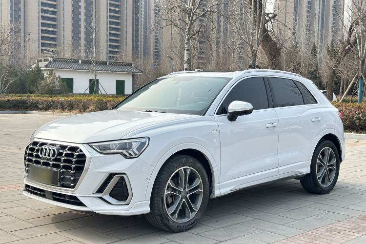Used Audi Q3 2021 40 TFSI Fashion Dynamic Model