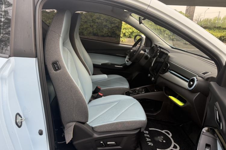 Used Chery QQ Little Ant 2023 251km True Love Edition Lithium Iron Phosphate Right Front Seat