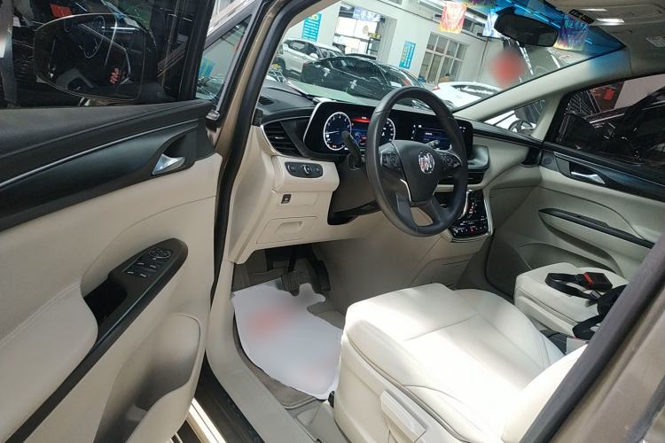 Used Buick GL8 2021 ES Landtrek 653T Comfort Edition