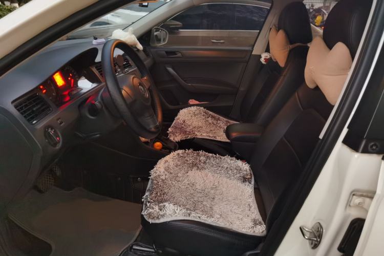 Used Volkswagen Santana 2015 1.6L Automatic Fashion Edition