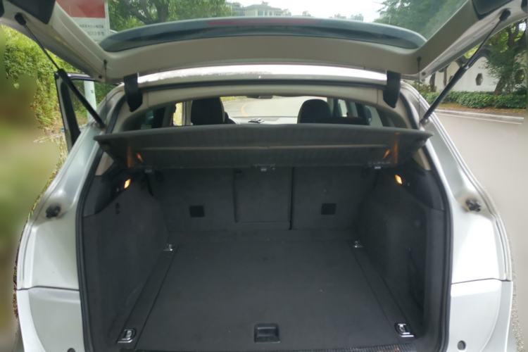 Used Audi Q5 2010 2.0TFSI Comfort Version Trunk