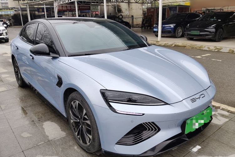 Used BYD Seal 2022 550 km Standard Range Rear-Wheel Drive Prestige Version
