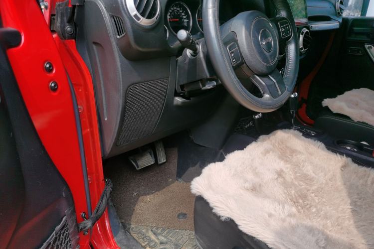 Used Jeep Wrangler 2015 2.8TD Sahara Four-Door Comfort Edition