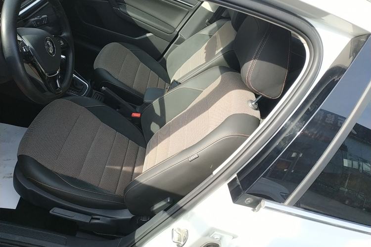 Used Volkswagen C-TREK 2018 1.5L Automatic Comfort Model Left Front Seat