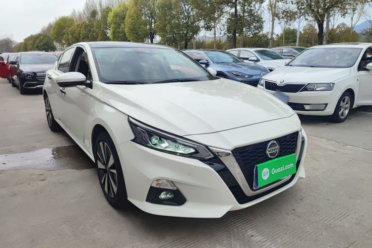 Used Nissan Teana 2021 2.0L XL Upper AD1 Smart Drive & Navigation Edition Front Right 45 Deg