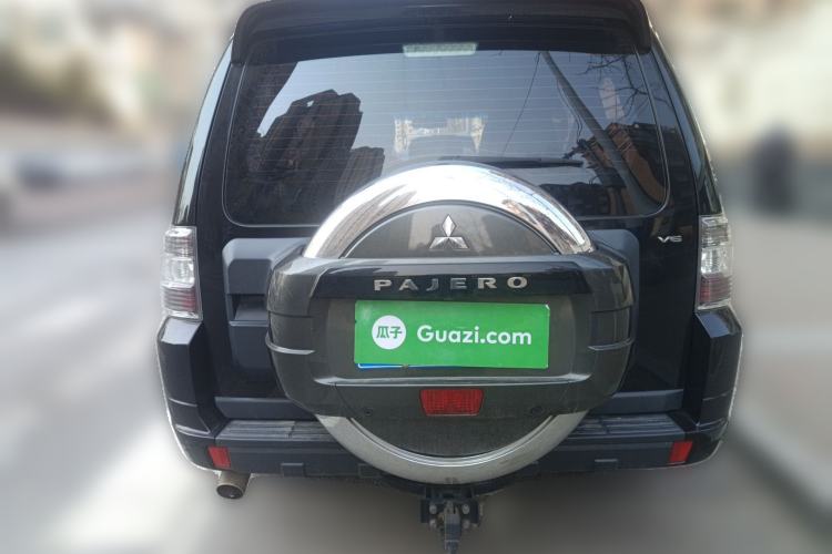 Used Mitsubishi Pajero 2016 3.0L Automatic Standard Version China V Standard Rear
